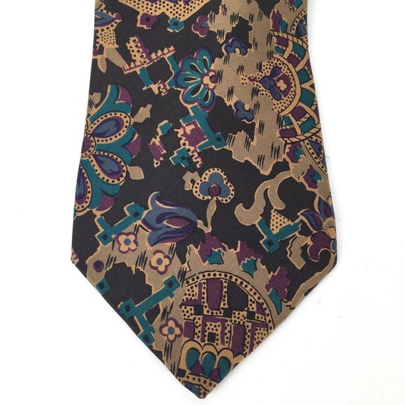 Claiborne Other - Claiborne patterned 100% silk neck tie